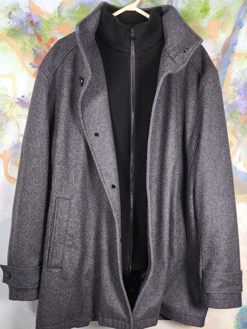 Charcoal Gray Wool-Blend Pea Coat with Black Zip-Up Inner Layer